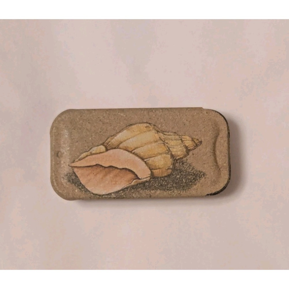 Vintage Potpourri Press Seashells Sliding Tin‎ Pill Box Trinket NC Made In USA